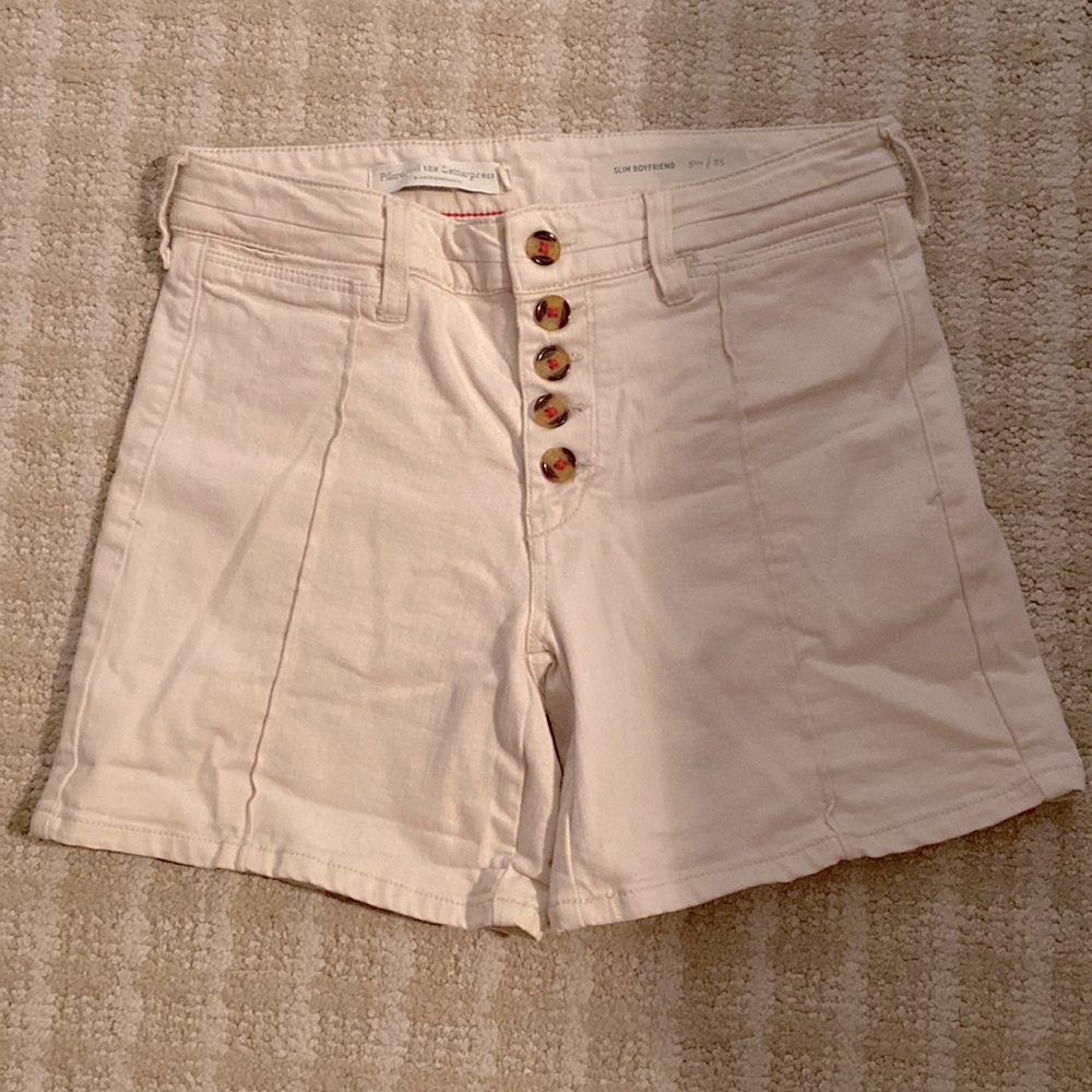 Pilcro Cream Coloured Denim Jean Shorts